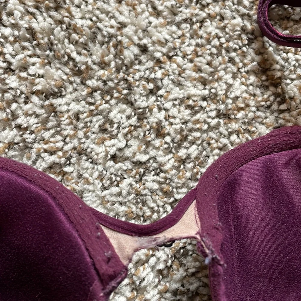 Bras - Picture 3 of 13